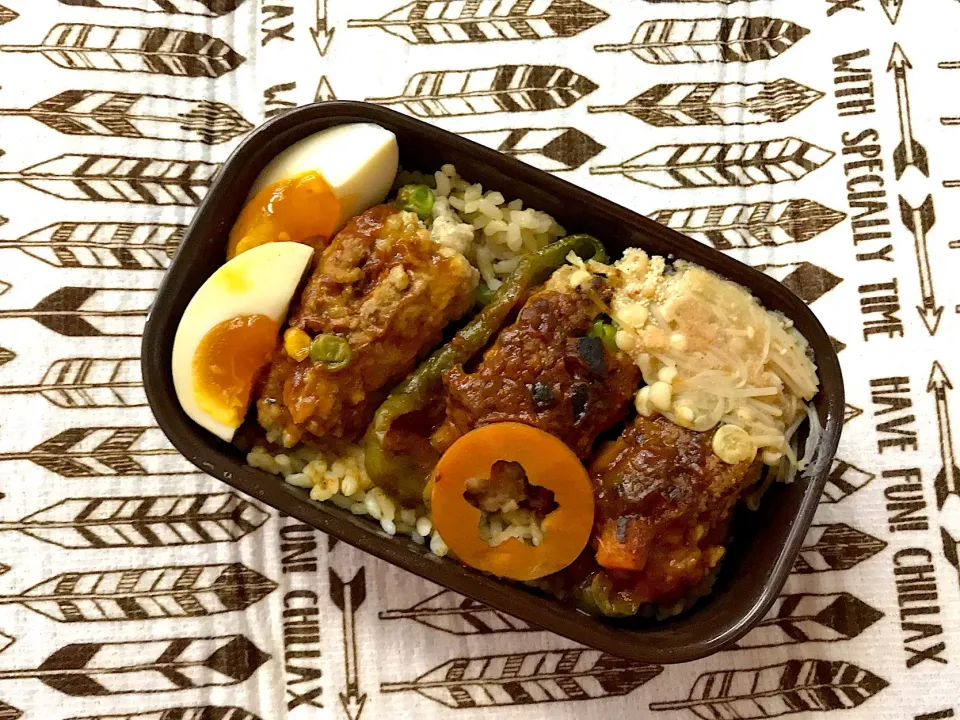 ピーマンの肉詰め乗っけ弁当🍱|アンリさん