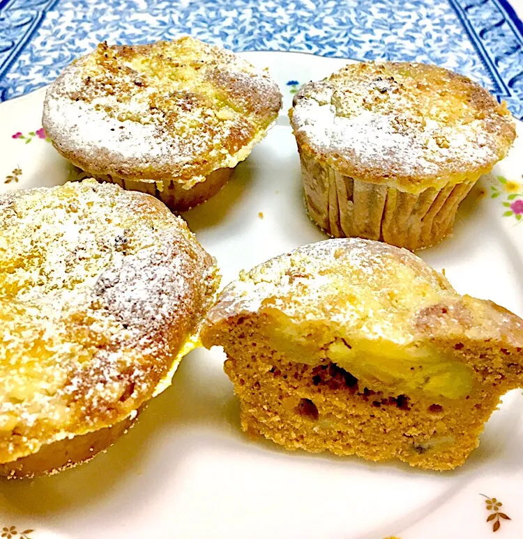 Nutella Banana Muffins|gonbenさん