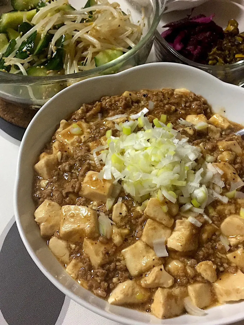 なんと、今日は給食も麻婆豆腐だったらしい😅💦でもこっちの方が美味しい！って言ってくれる優しい子どもたち😊|hanakoさん