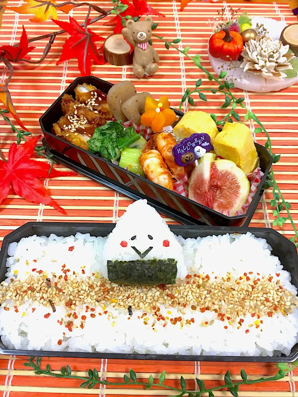 Snapdishの料理写真:#onigiriaction 
 #おにぎりアクション 
 #旦那弁当 
 #男子弁当 
 #お昼ご飯 
 #おにぎり|tomokoさん