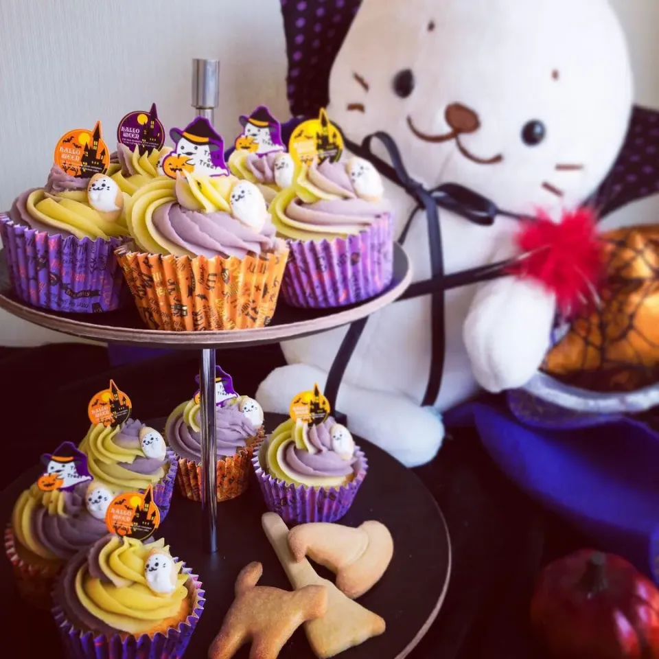 ハロウィンカップケーキ  
しろたんおばけ👻💕付き|hari-co ＊ はりこさん