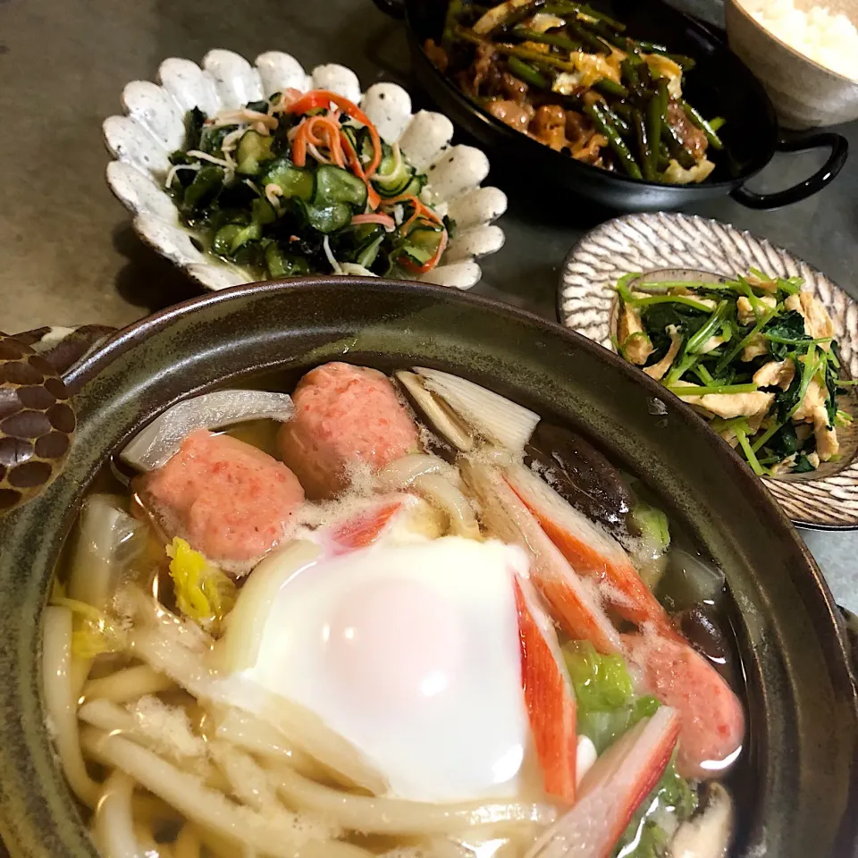 私は鍋焼きうどん、夫は牛バラニンニクの芽炒め|nao子さん