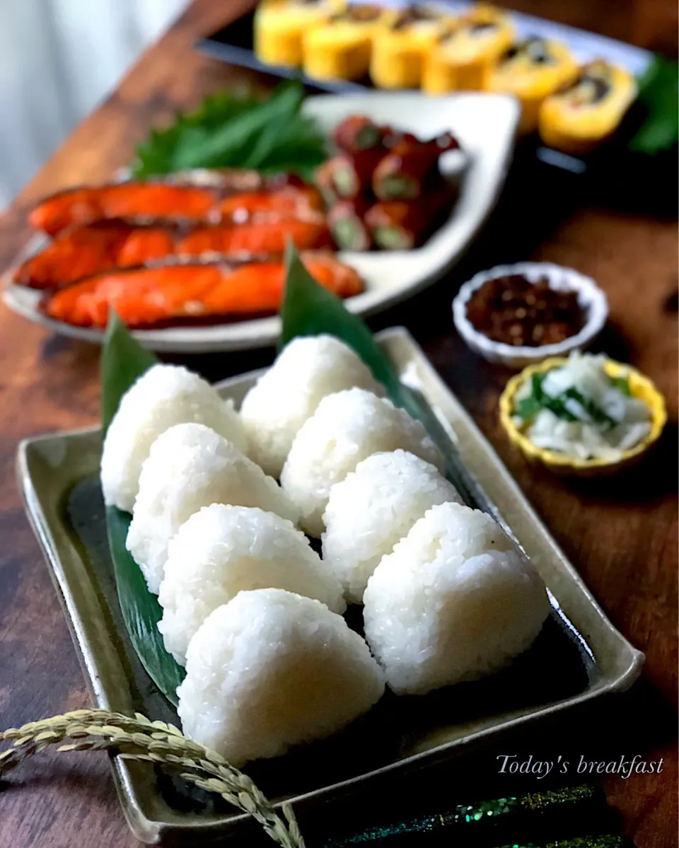 Snapdishの料理写真:新米おにぎり🍙朝ごはん|@keijunrinさん