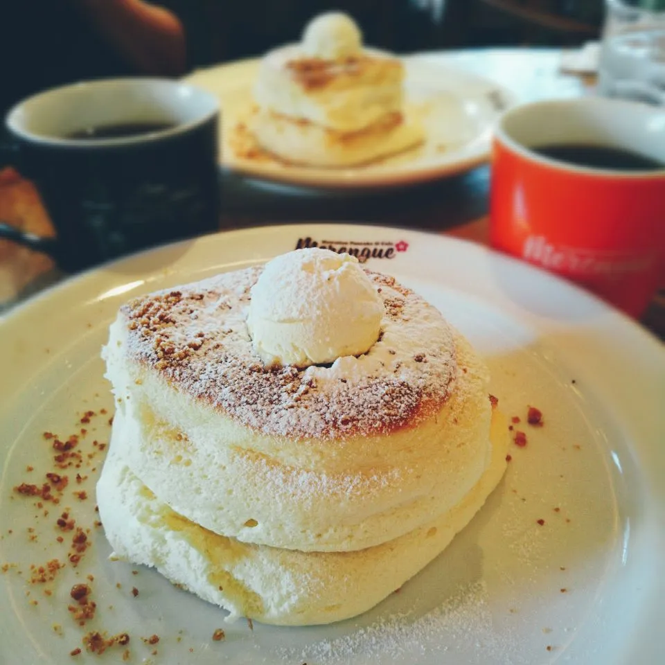 メレンゲ🌴 ふわふわパンケーキ🥞|ファンメイ🌺さん