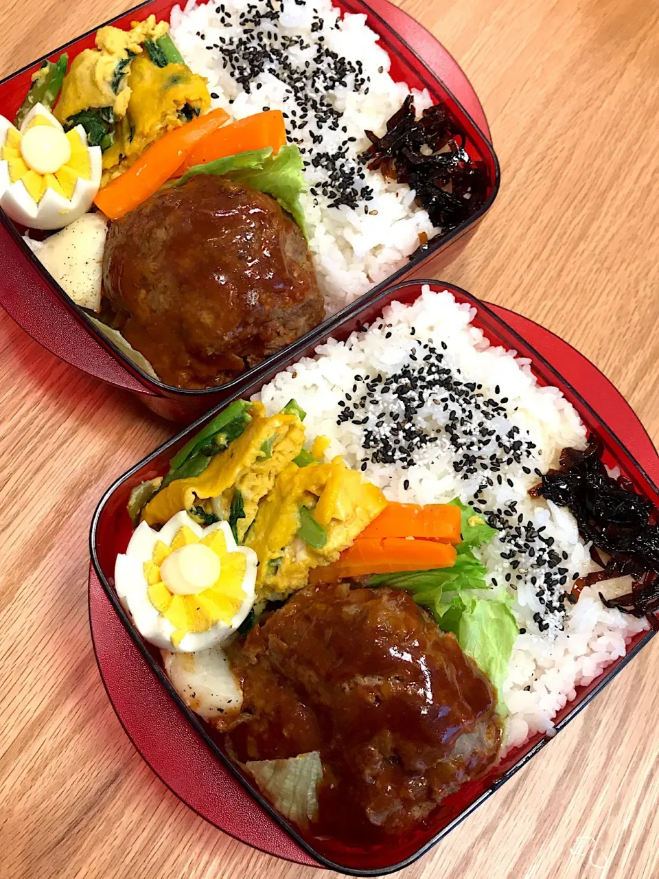 Snapdishの料理写真:2018.10.31 🎃ハンバーグ弁当〜🍱😋|mari-pさん