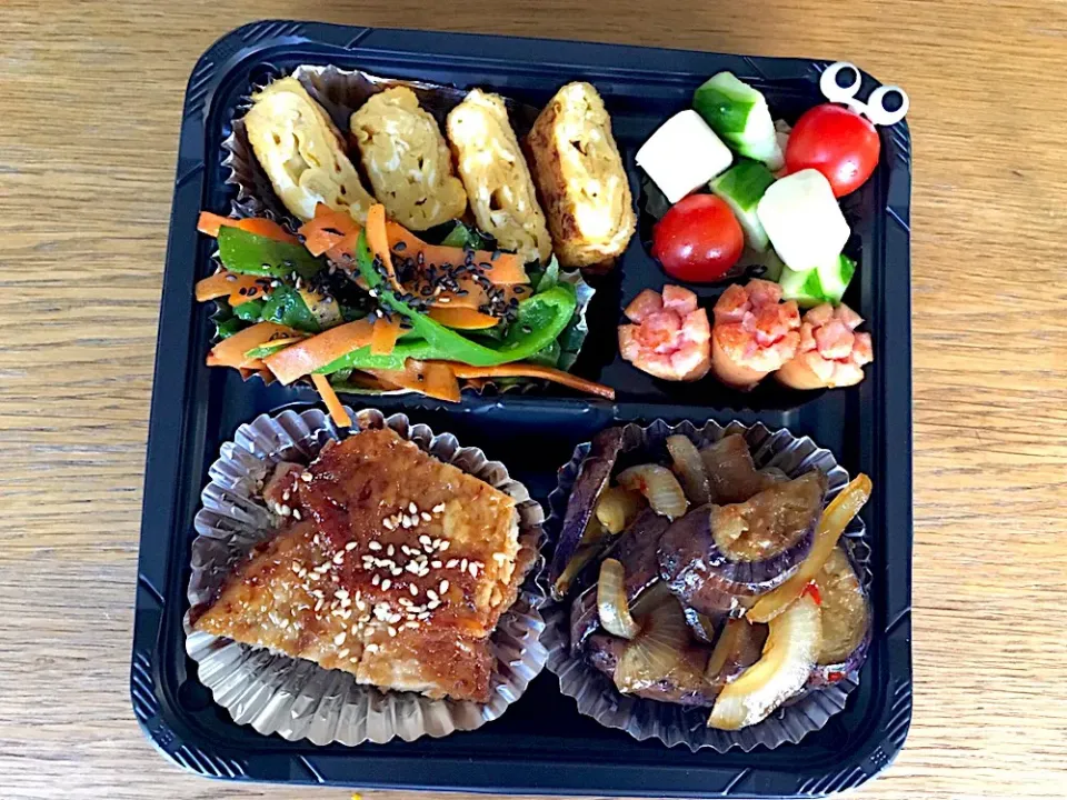 Snapdishの料理写真:高1女子ご飯無し弁当！🍱🤗|satoemiさん