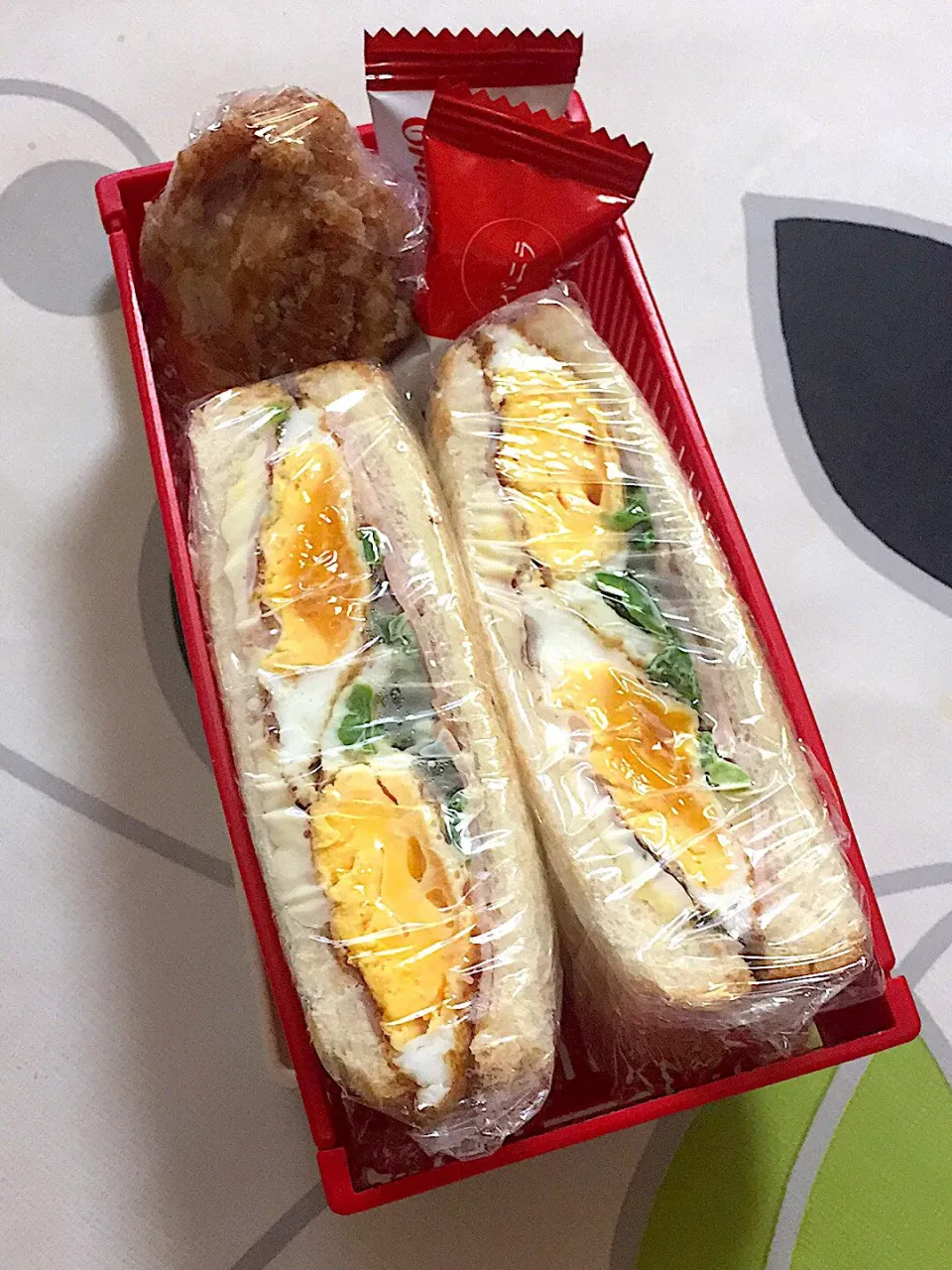 20181031父弁当。みんな出かけた後、急に言われても…😅💦有り合わせはこうなるよ、朝と一緒😝|hanakoさん