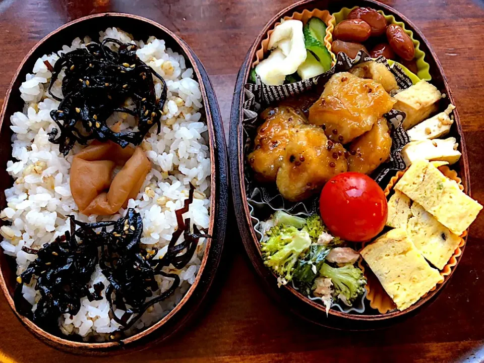 本日もお弁当🍱チキンハニーマスタード（セゾンファクトリーの生姜茶使用）ブロッコリー🥦厚揚げ煮🌰胡瓜浅漬け🥒煮豆🌰厚焼き卵🥚 #息子弁当  #わっぱ弁当  #チキンソテー  #ハニーマスタードチキン #生姜茶 #セゾンファクトリー #セゾンファクトリーの生姜茶 #厚揚げ煮物  #きゅうりの浅漬け  #昆布佃煮 #札幌#中|Yukie  Toriseさん