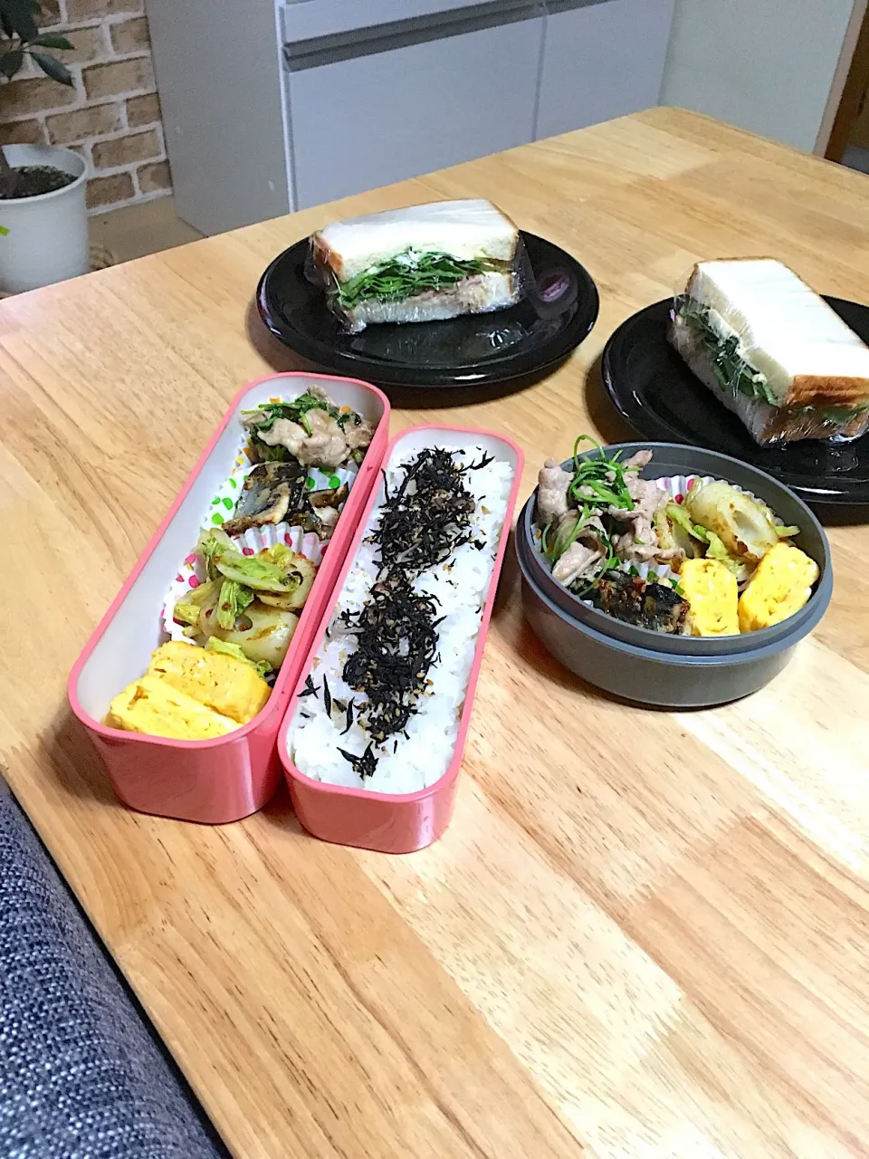 今日のお弁当と朝ごはんのツナサンド(*´ڡ`●)|さくたえさん