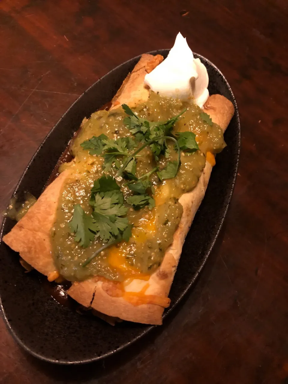 Chicken enchiladas with tomatillo sauce|Chris Shannonさん