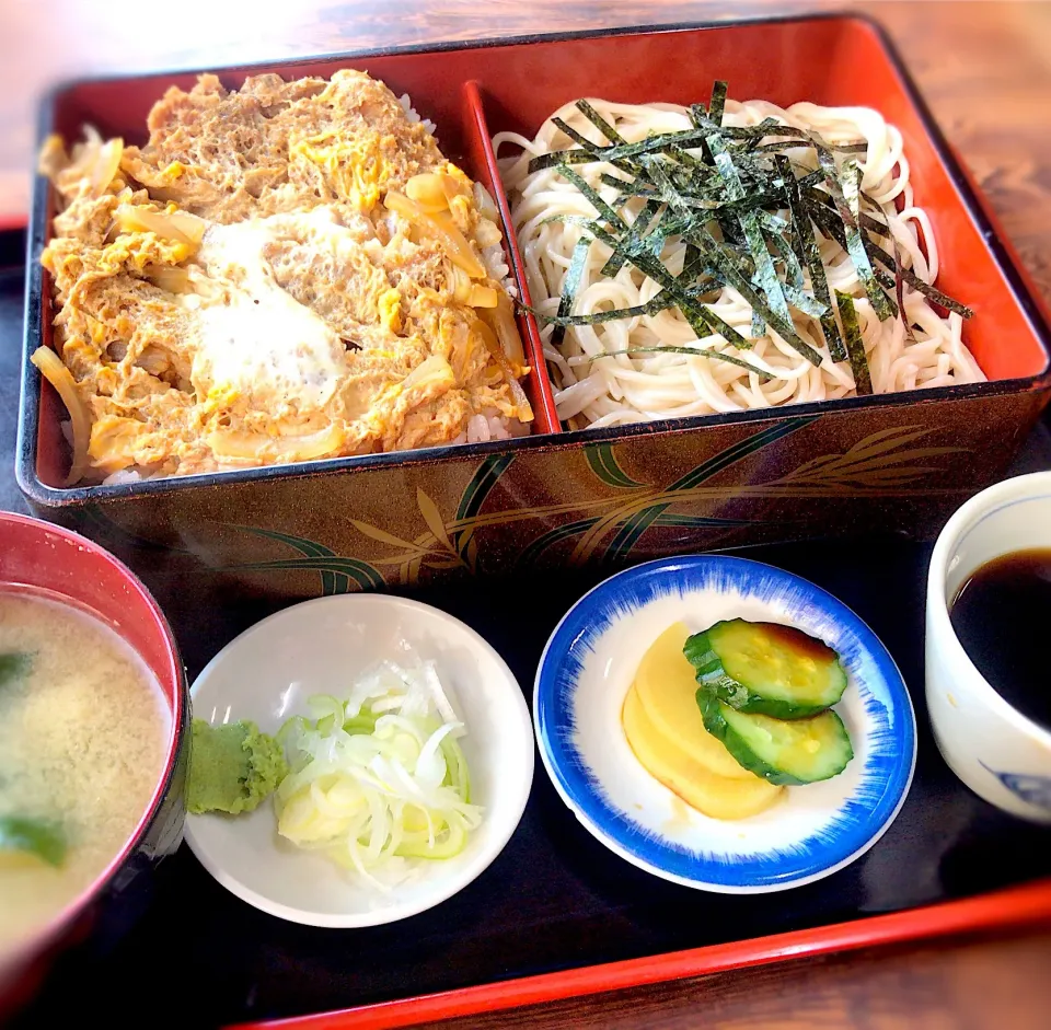 田園調布 そば 松屋のカツ丼セット|Gigi Cafeさん