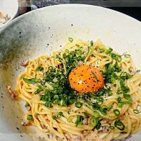 Snapdishの料理写真:ラ王味噌味で油そば|しずきさん