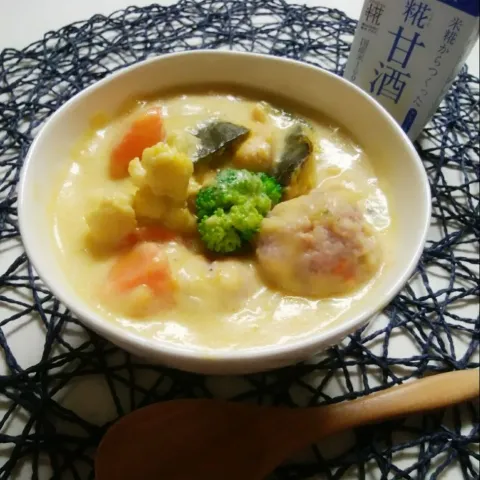 「甘酒とりいれ隊！」を使ってみたSnapdishの料理・レシピ写真:鶏トンボールとかぼちゃの甘酒入りシチュー(^0_0^)