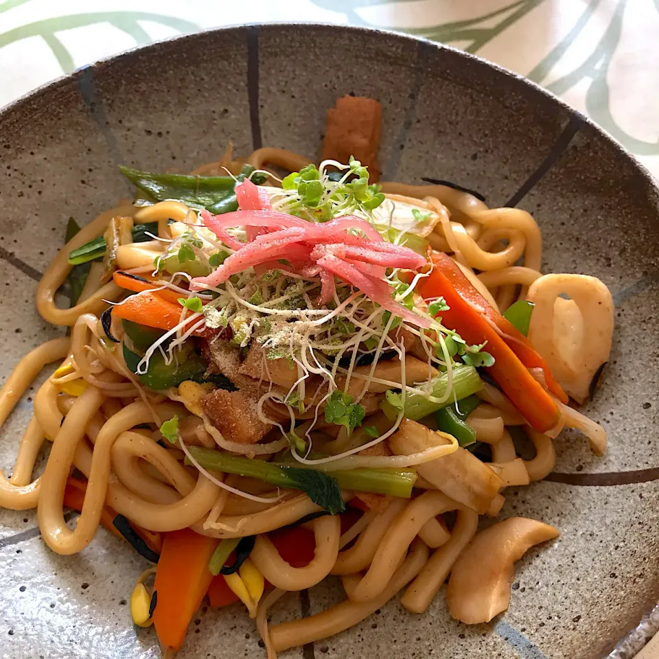 ランチは焼きうどん✩°｡⋆⸜(* ॑꒳ ॑* )⸝|てるみさん