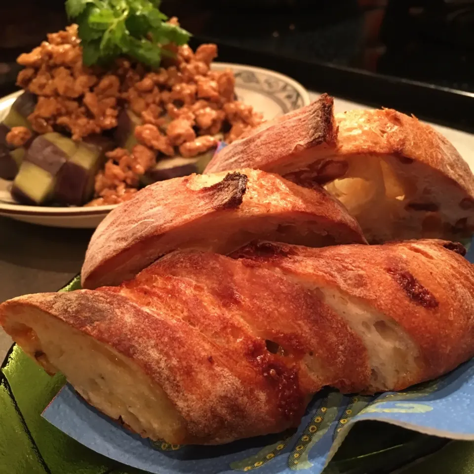 秋のパン祭り🥖with 蒸しナスの中華風そぼろあん🍆|七海さん