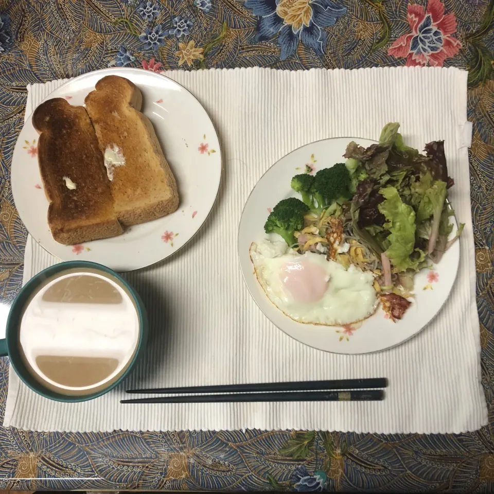 Snapdishの料理写真:朝ご飯|さとるさん