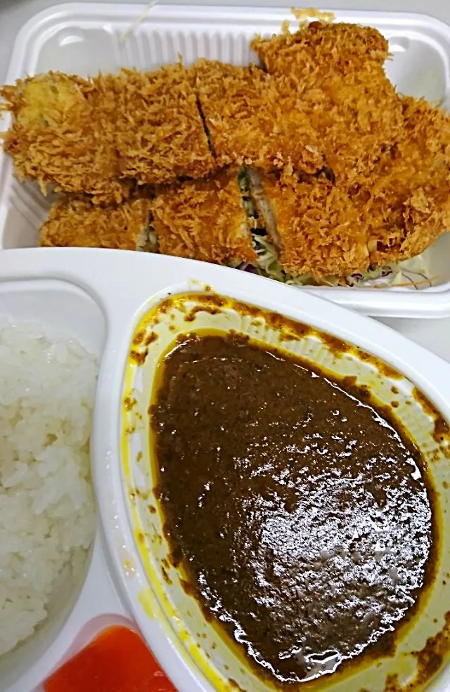 Snapdishの料理写真:Ｗカツカレー|りくさん