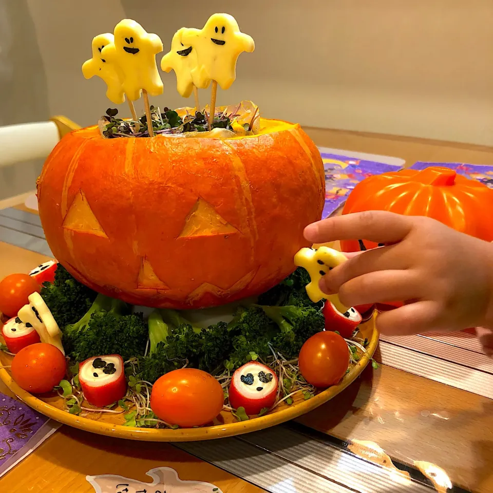 🎃👻パンプキンサラダ🎃🥗 オーマ作(おばあちゃん作)|moyukitaさん