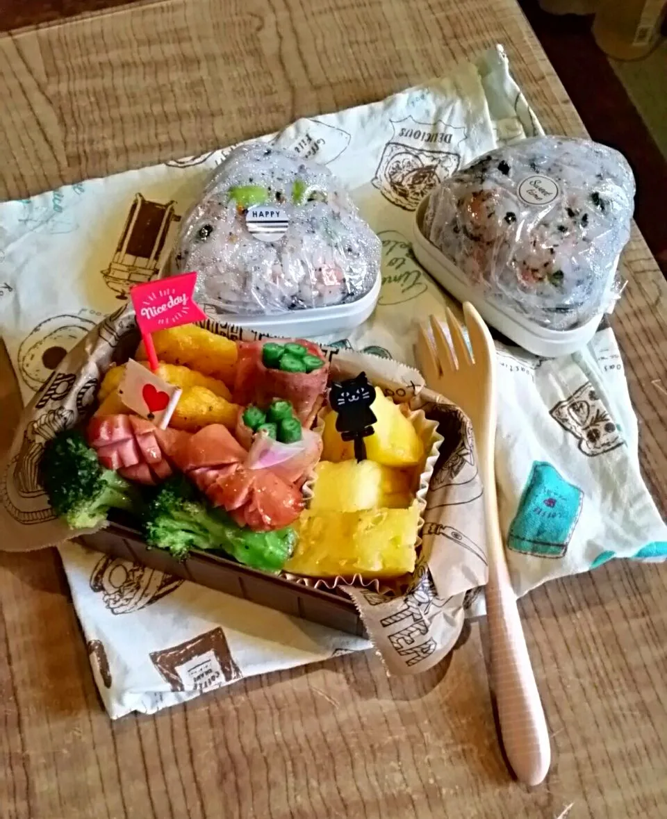 おにぎりのお弁当❤|Okano Chiharuさん