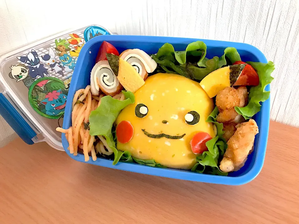 Snapdishの料理写真:ピカチュウ弁当♪|accoさん