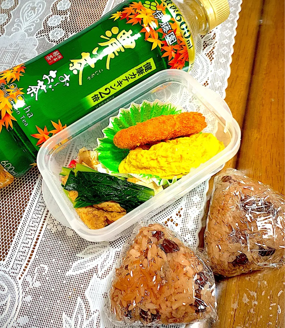 Snapdishの料理写真:赤飯おにぎり弁当|Yuko Kobayashiさん