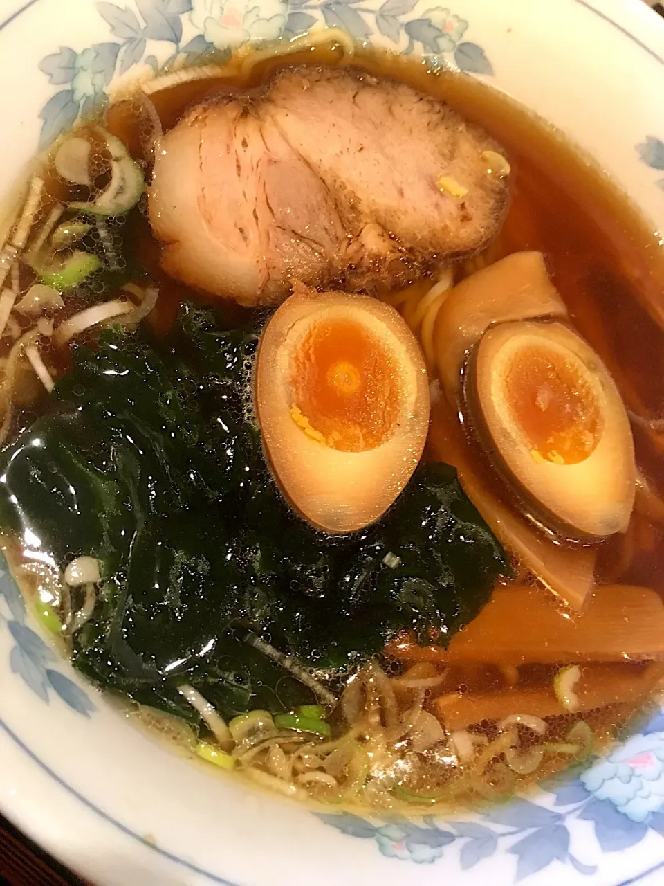 醤油ラーメン🍜|しろこ🐾໊さん