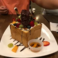 Snapdishの料理写真:Matcha honey toast|lillersさん