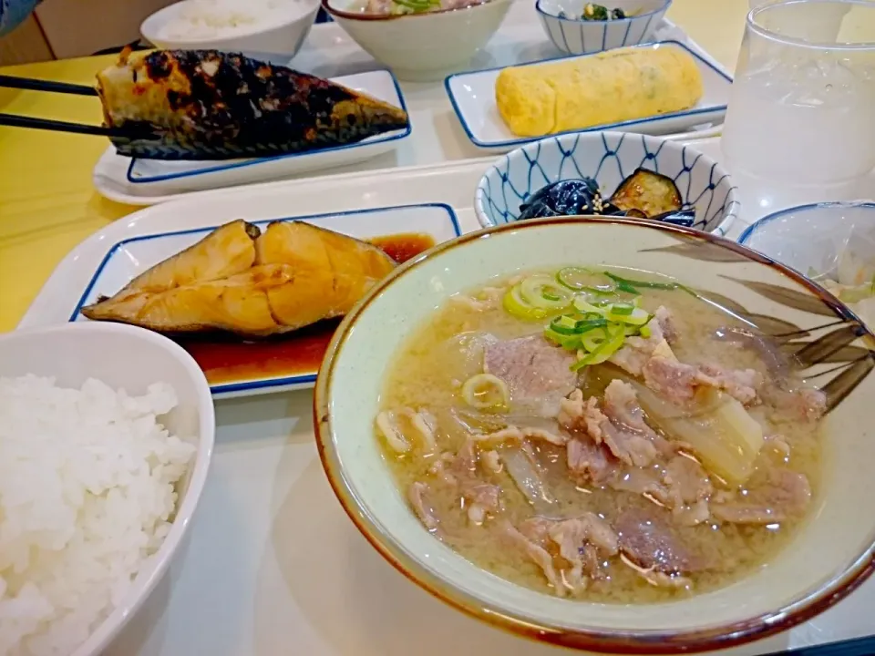 ☆今日のお昼ごはん☆  姫島食堂|hamamaさん