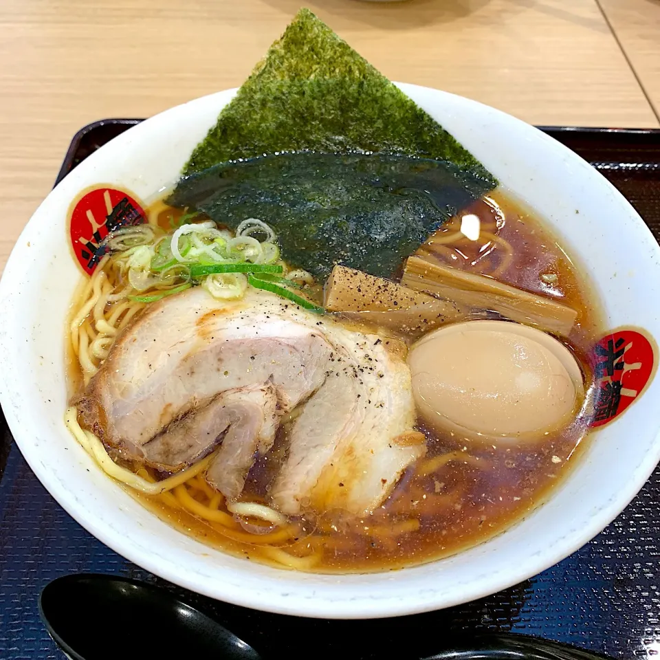 光麺
味玉醤油ラーメン|sakiさん