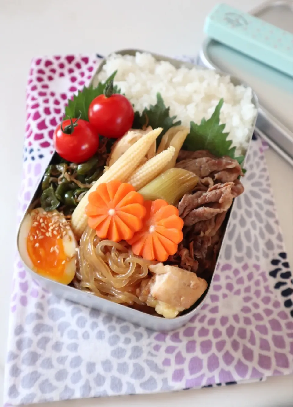 中学生男子弁当🍱
すき焼き弁当。|なかじー。さん