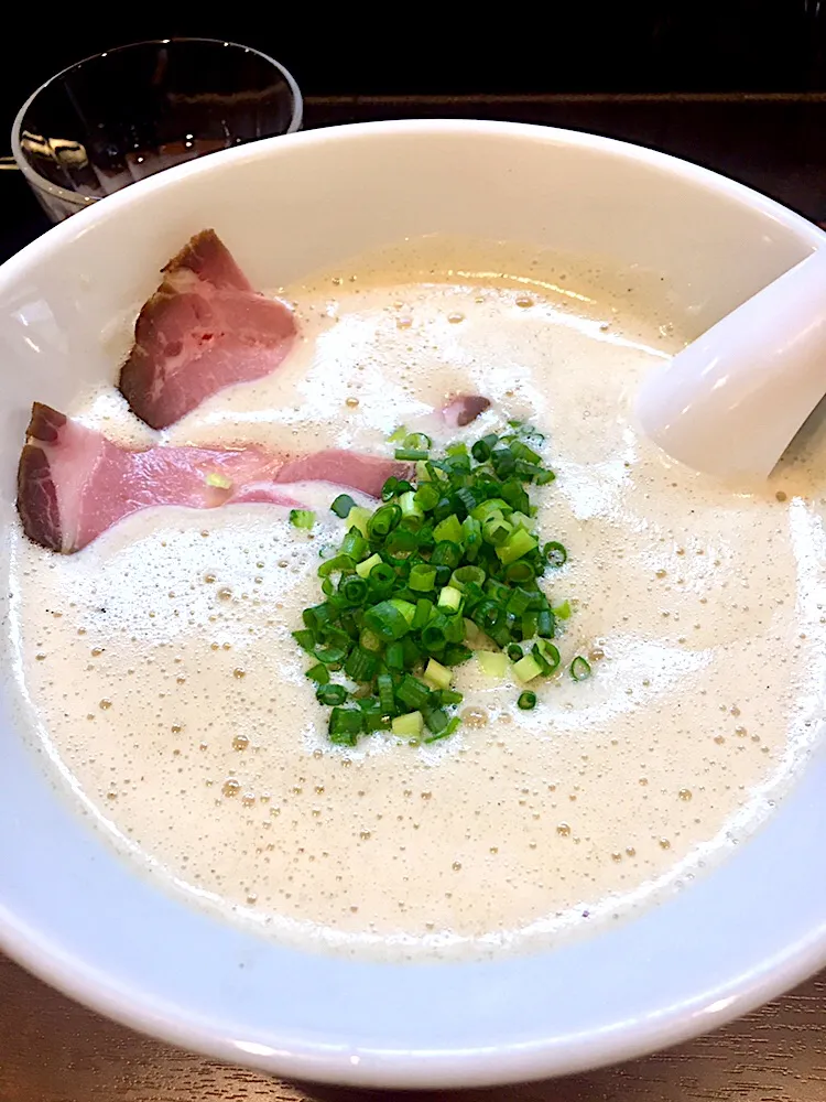 ラーメン「葛」|ごはんできたよ〜さん