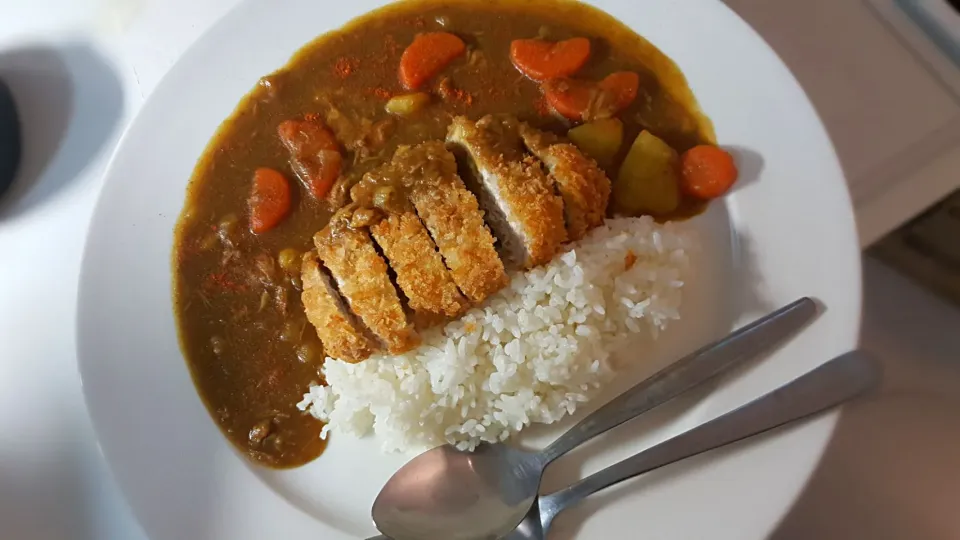 pork kutsu curry with rice|thitigaさん