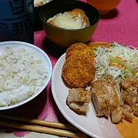 Snapdishの料理写真:#チキンステーキ #オニオングラタンスープ|sさん