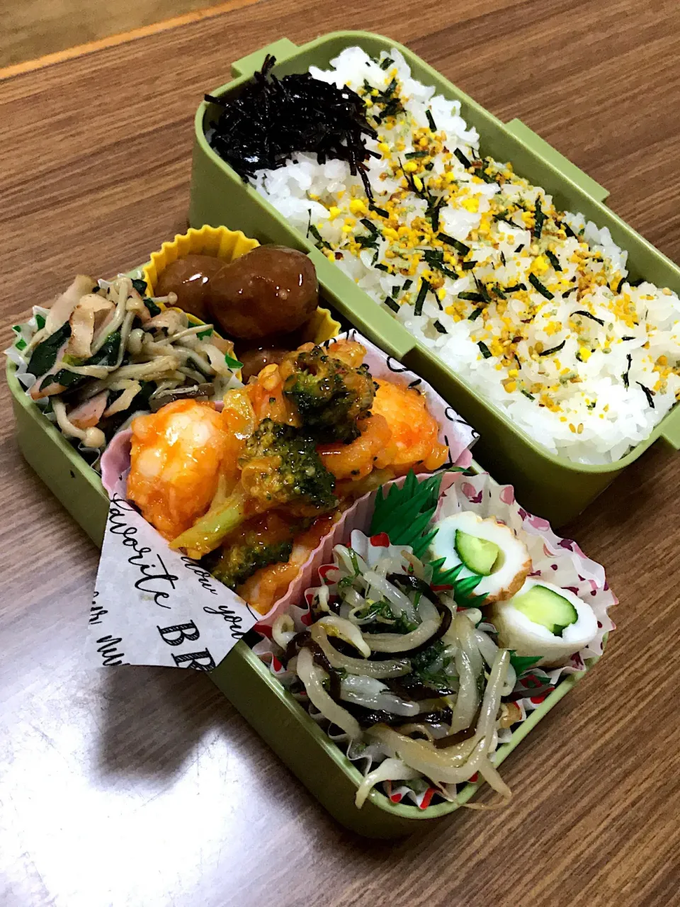 Snapdishの料理写真:中３男子弁当♡海老チリ|utaさん