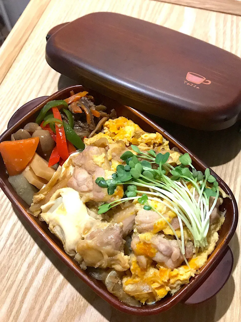 親子丼弁当|二キィさん