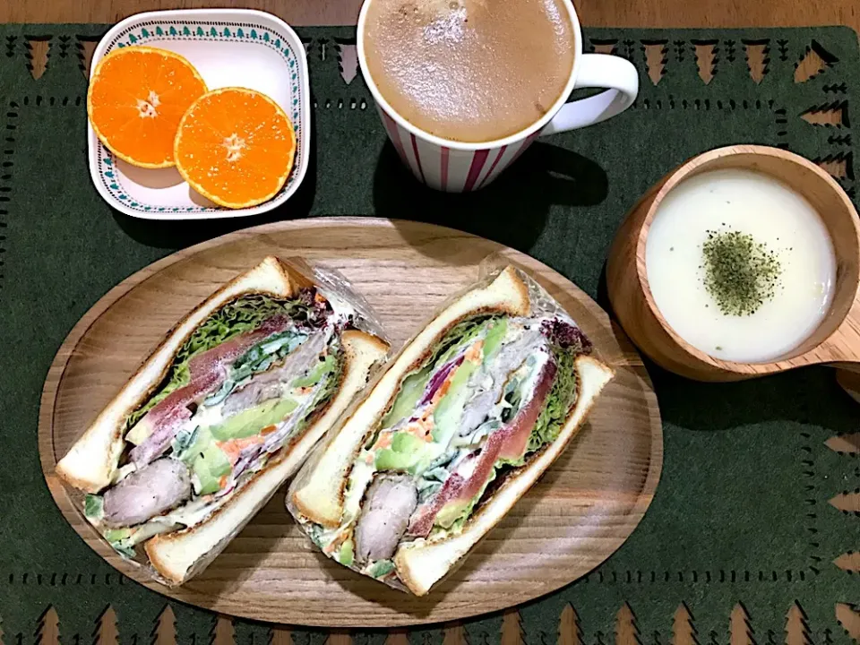 Snapdishの料理写真:照り焼き萌え断サンド|ゆうかさんさん