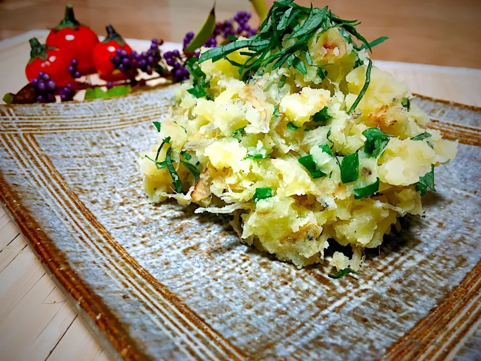 山本真希さんの料理 さつまいものさっぱり和風サラダ|じゅんけさん