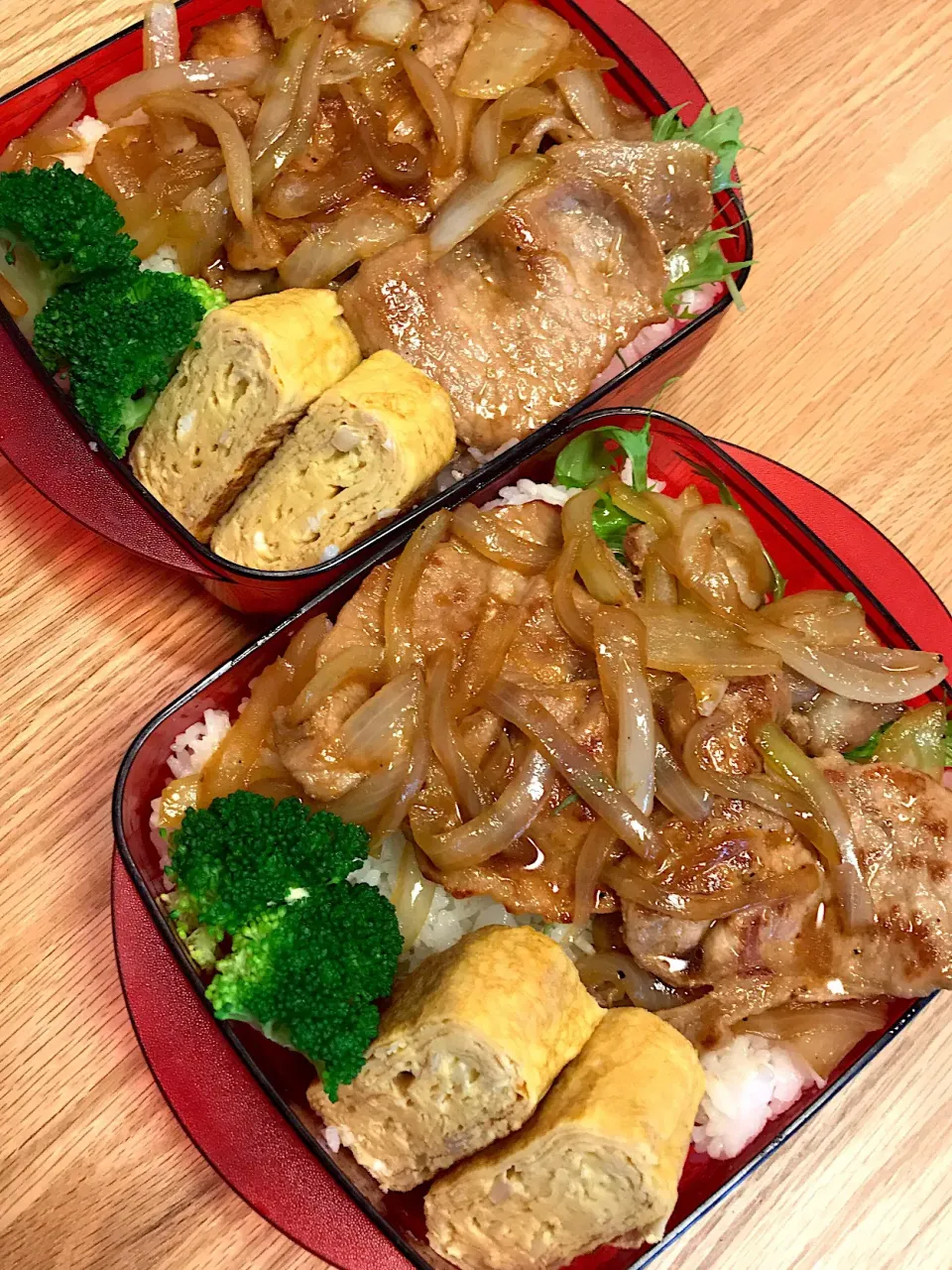 Snapdishの料理写真:2018.11.7 中3＆高３男子生姜焼き弁当〜🍱😋|mari-pさん