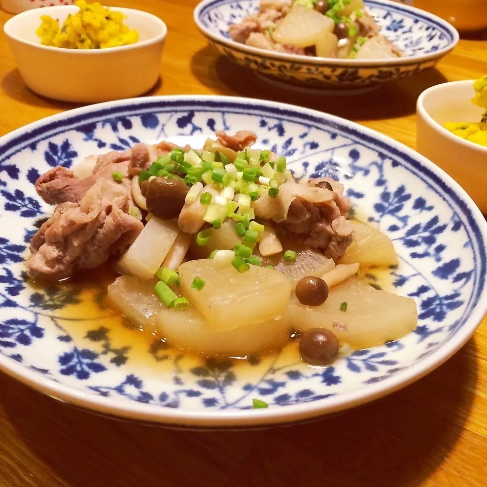 簡単♪大根と豚肉の中華風煮物♪|ニコさん