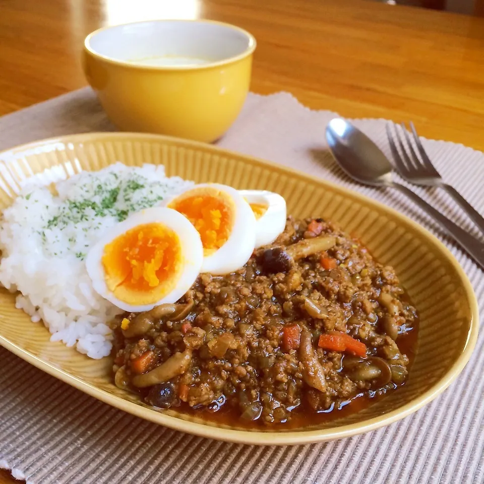 玉ねぎたっぷり♪ドライカレー♪|ニコさん