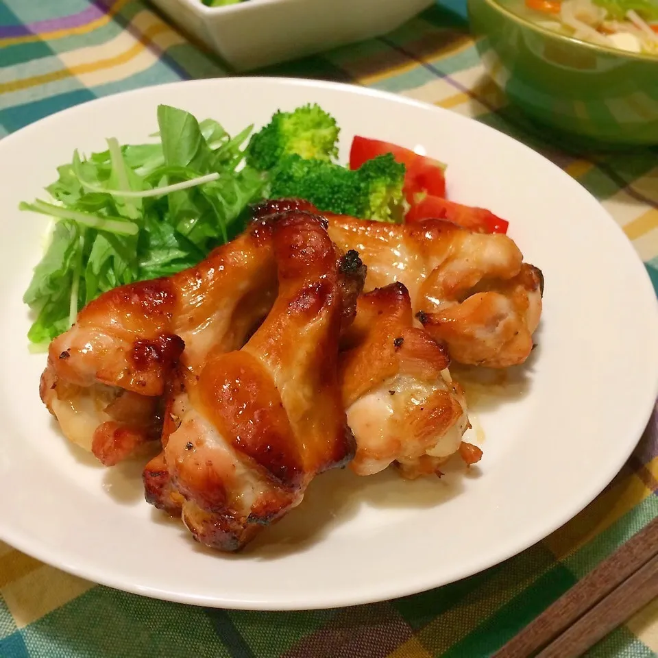 鶏手羽元のはちみつにんにく醤油焼き♪|ニコさん