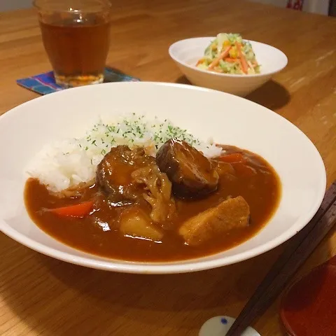 Snapdishの料理写真:なすときのこの♪秋カレー♪|ニコさん