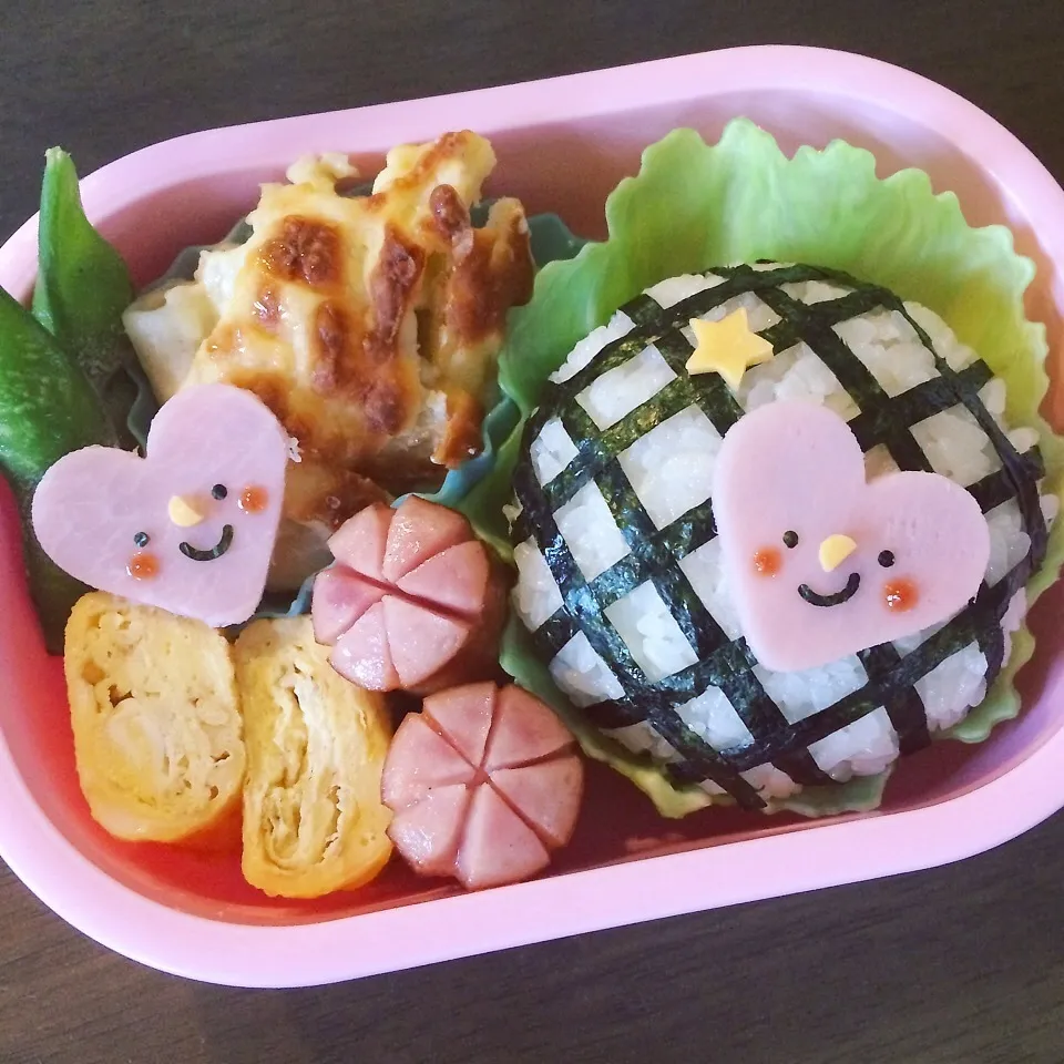 ハートちゃんのチェック弁当♡|はるちるさん