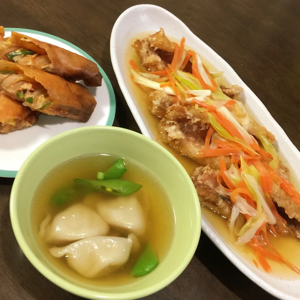 Snapdishの料理写真:赤魚の野菜あんかけ&ぎょうざスープ&ピザ春巻き|み〜さん