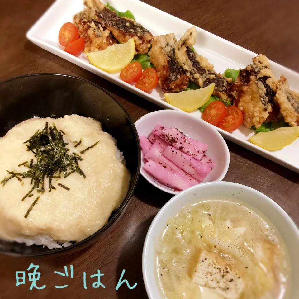 カスベの唐揚げ&とろろご飯&白菜スープ|み〜さん