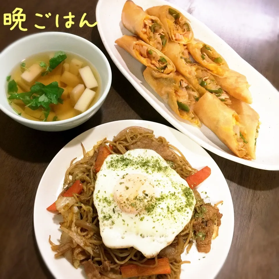 焼きそば＆ピザ春巻き&はんぺんスープ|み〜さん