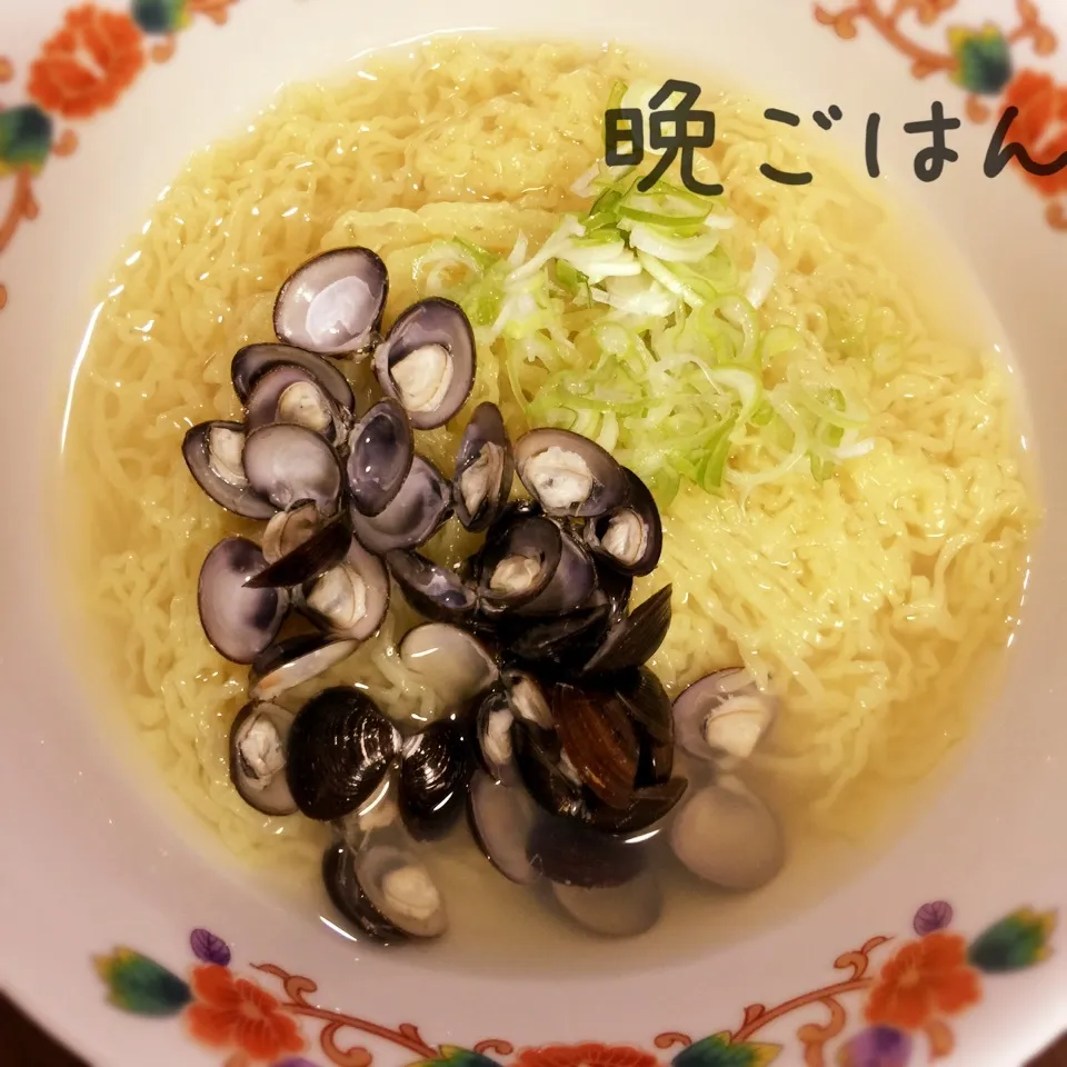 Snapdishの料理写真:しじみラーメン🍜|み〜さん