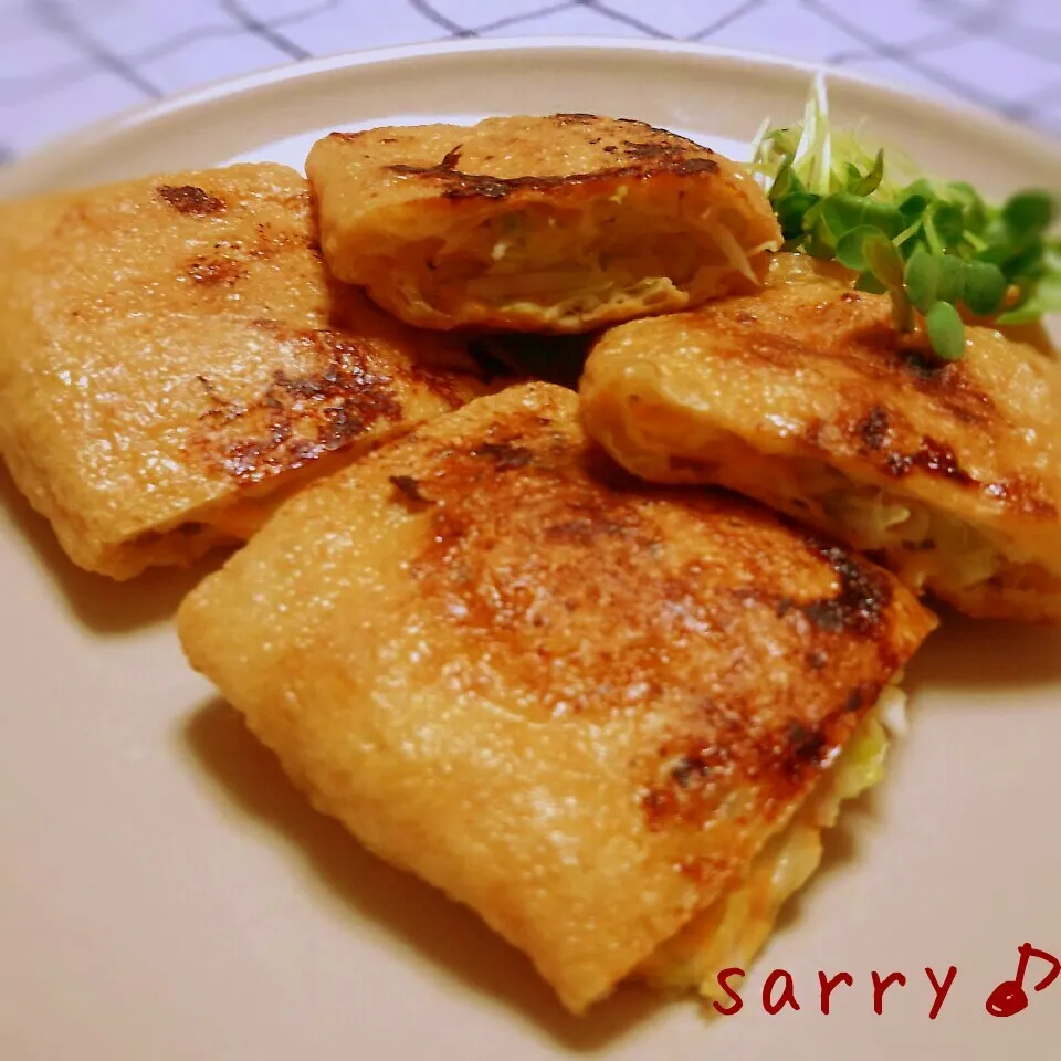 めっちゃ旨ッ!!とろ～りチーズのキャベツとツナのお揚げさん♪|サリーさん