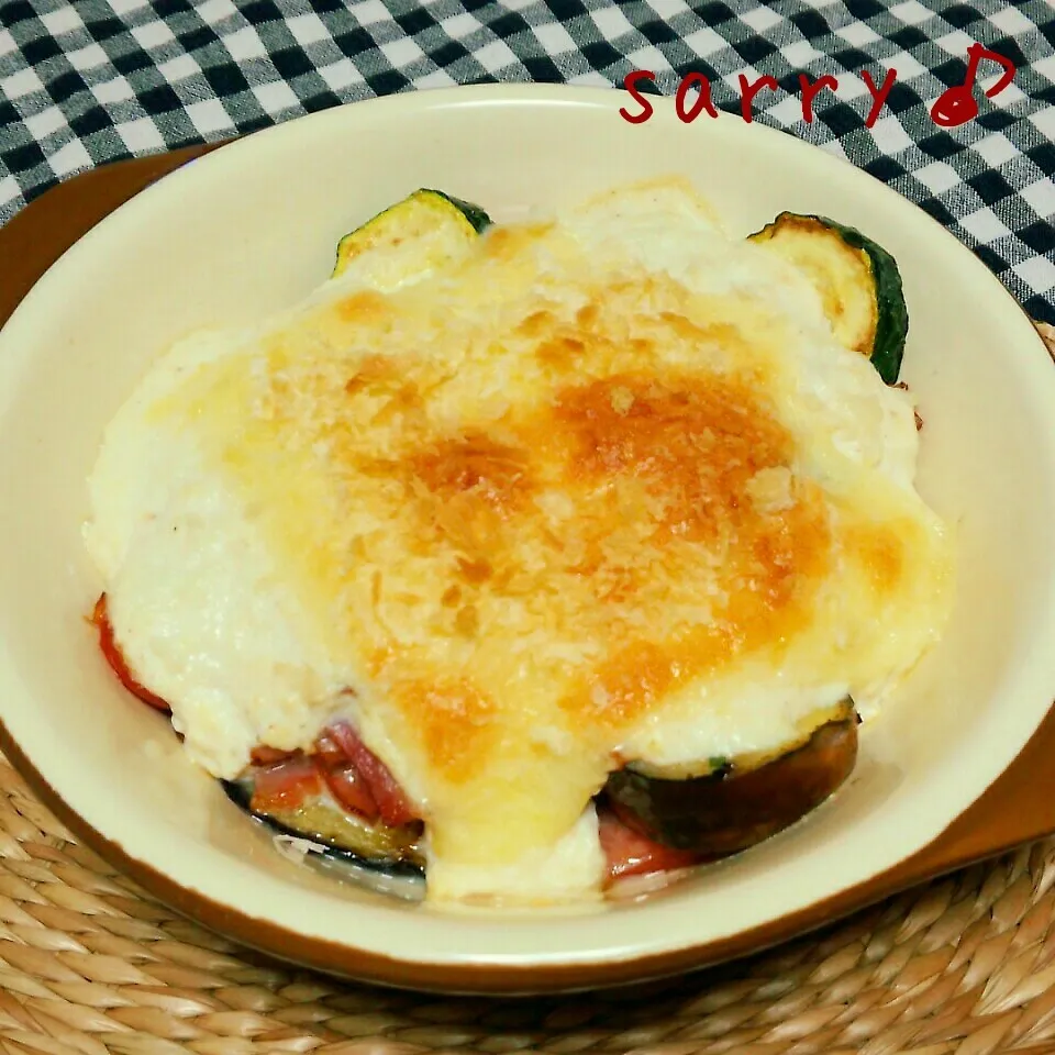 Snapdishの料理写真:豆腐ソースのズッキーニグラタン♪|サリーさん