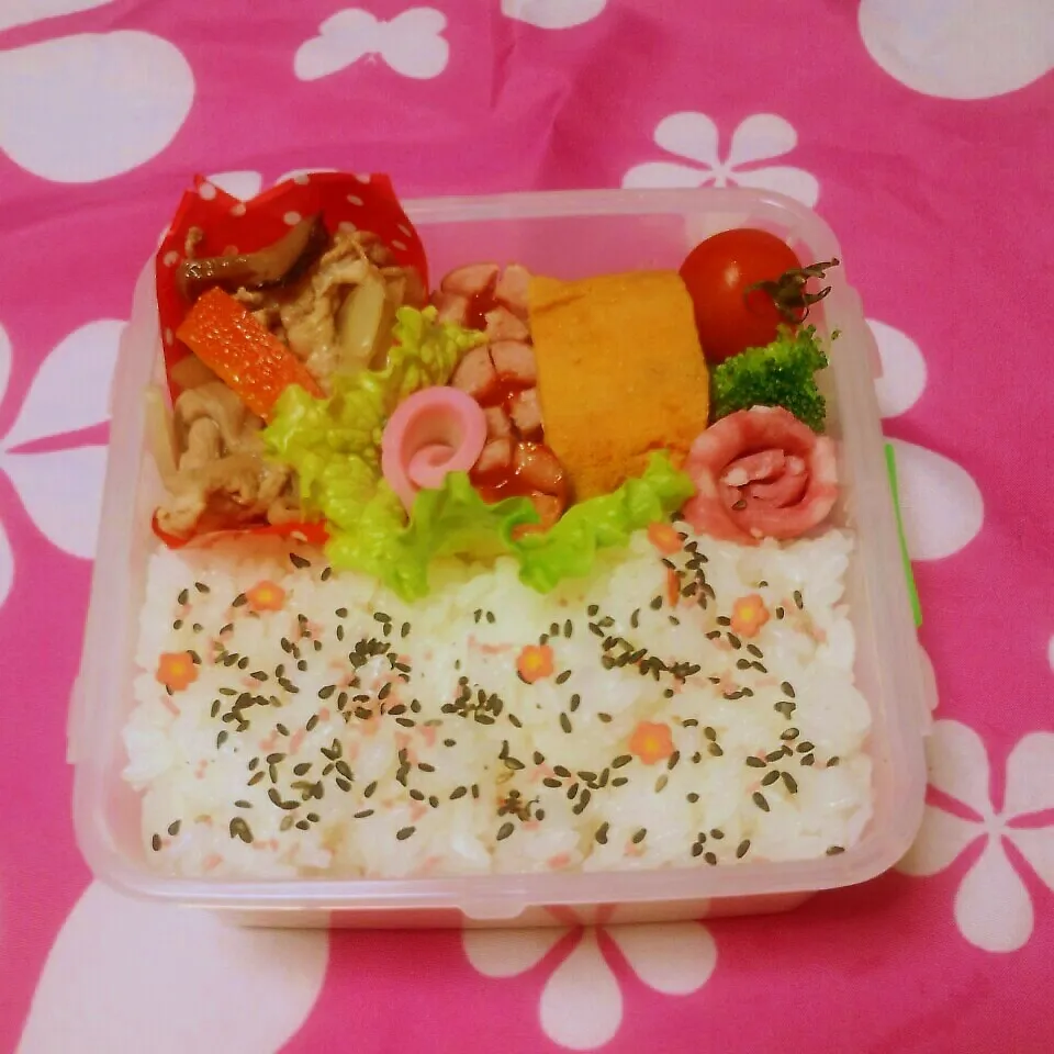 Snapdishの料理写真:寝坊しちゃった>_<娘のお弁当☆|サリーさん